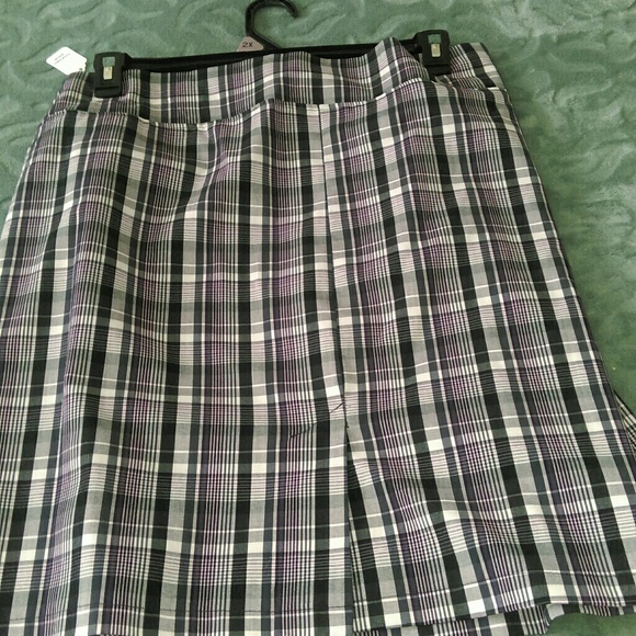 Black&White Skirt - Picture 2 of 8